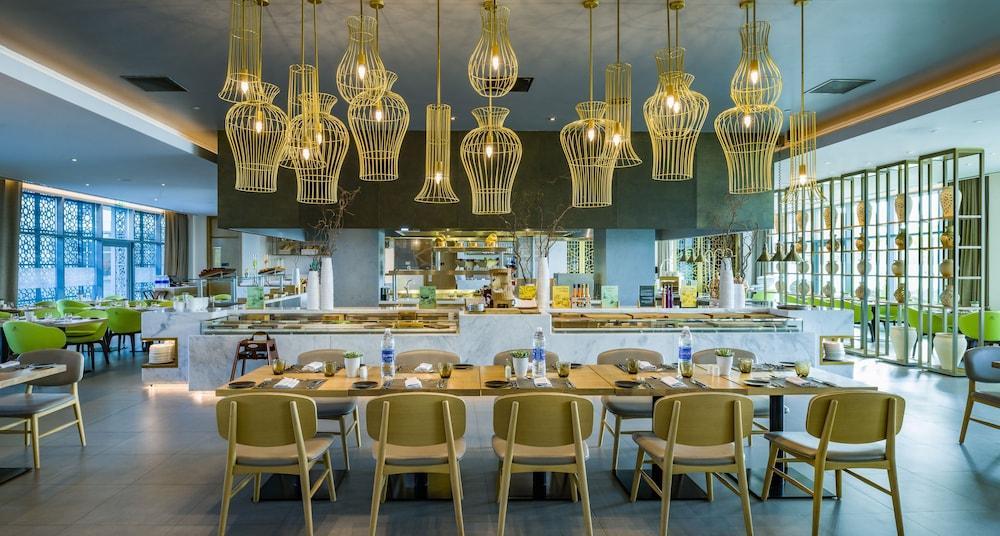 Novotel Muscat Airport Dış mekan fotoğraf