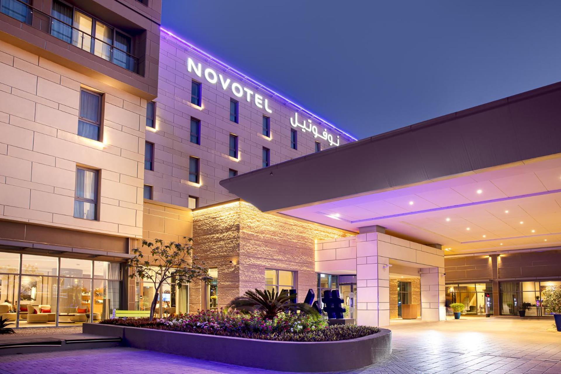 Novotel Muscat Airport Dış mekan fotoğraf