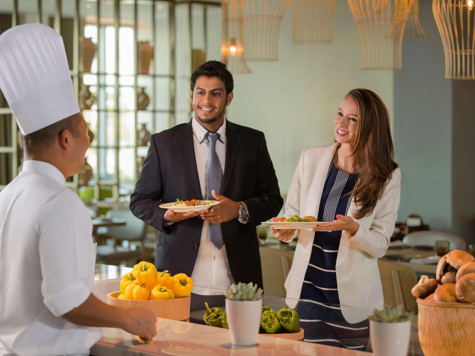 Novotel Muscat Airport Dış mekan fotoğraf